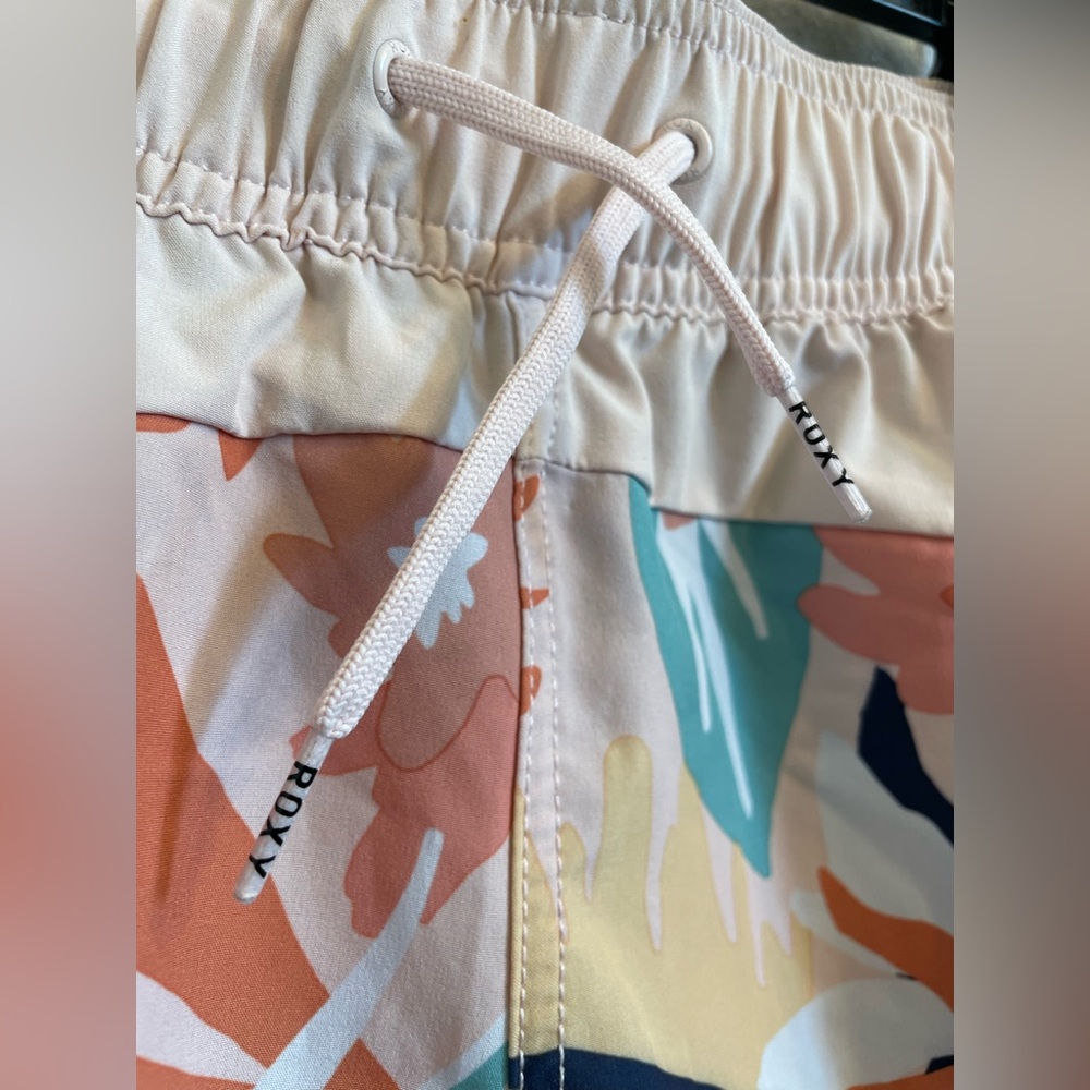 NWOT Roxy Sport Drawstring Shorts - Picture 4 of 7